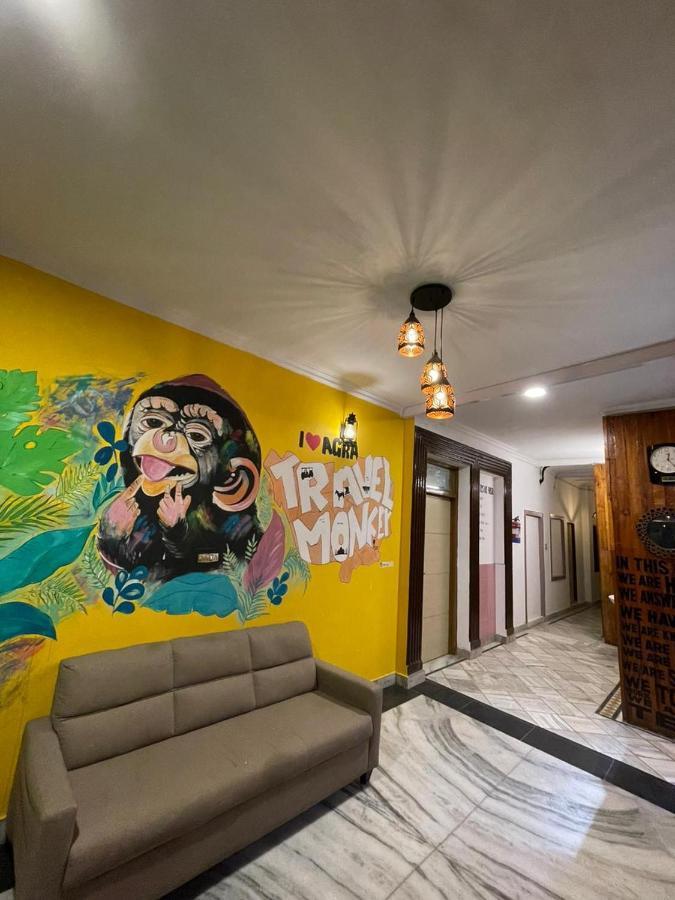 Travel Monkey Hostel Agra  Eksteriør billede