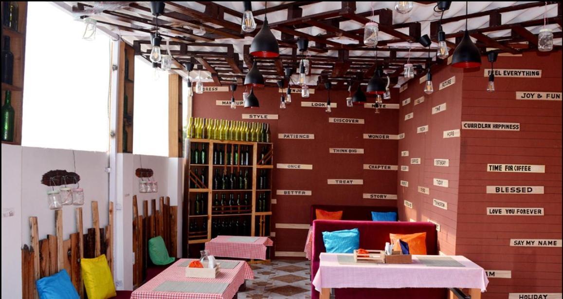 Travel Monkey Hostel Agra  Eksteriør billede