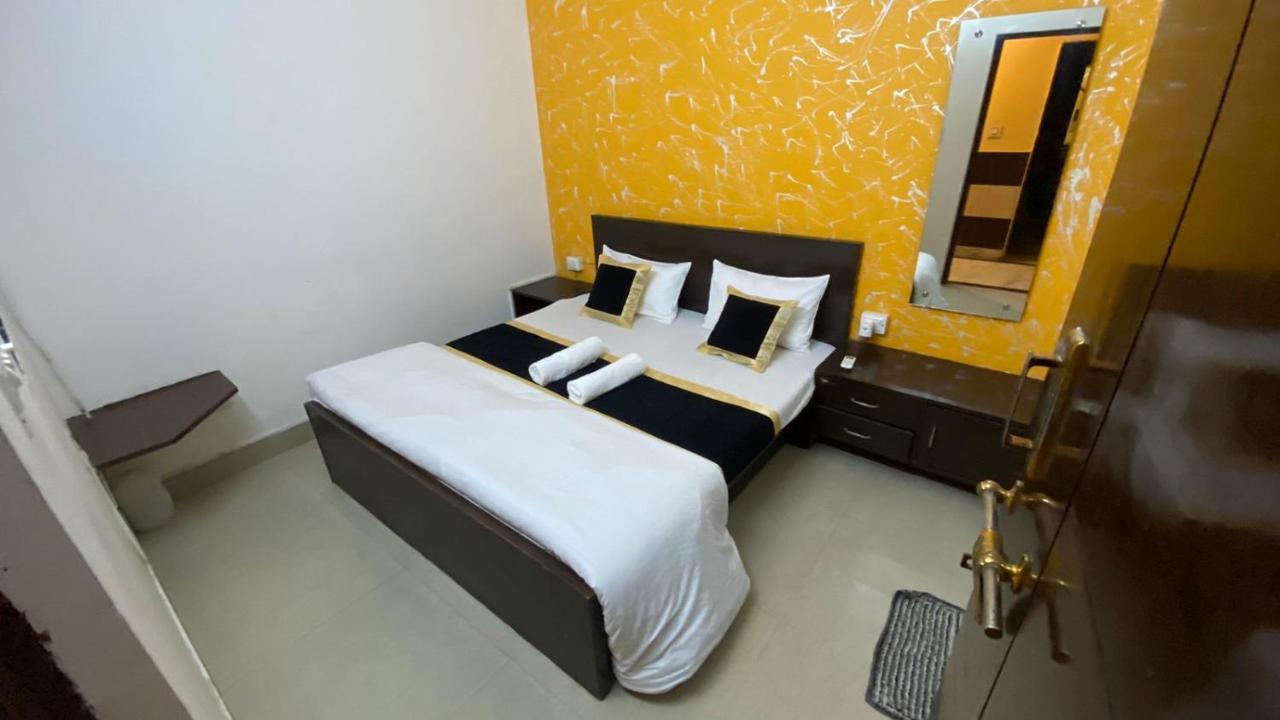 Travel Monkey Hostel Agra  Eksteriør billede