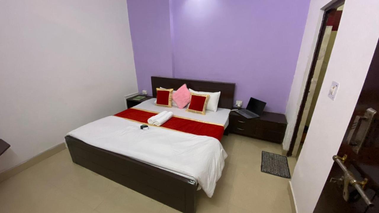 Travel Monkey Hostel Agra  Eksteriør billede