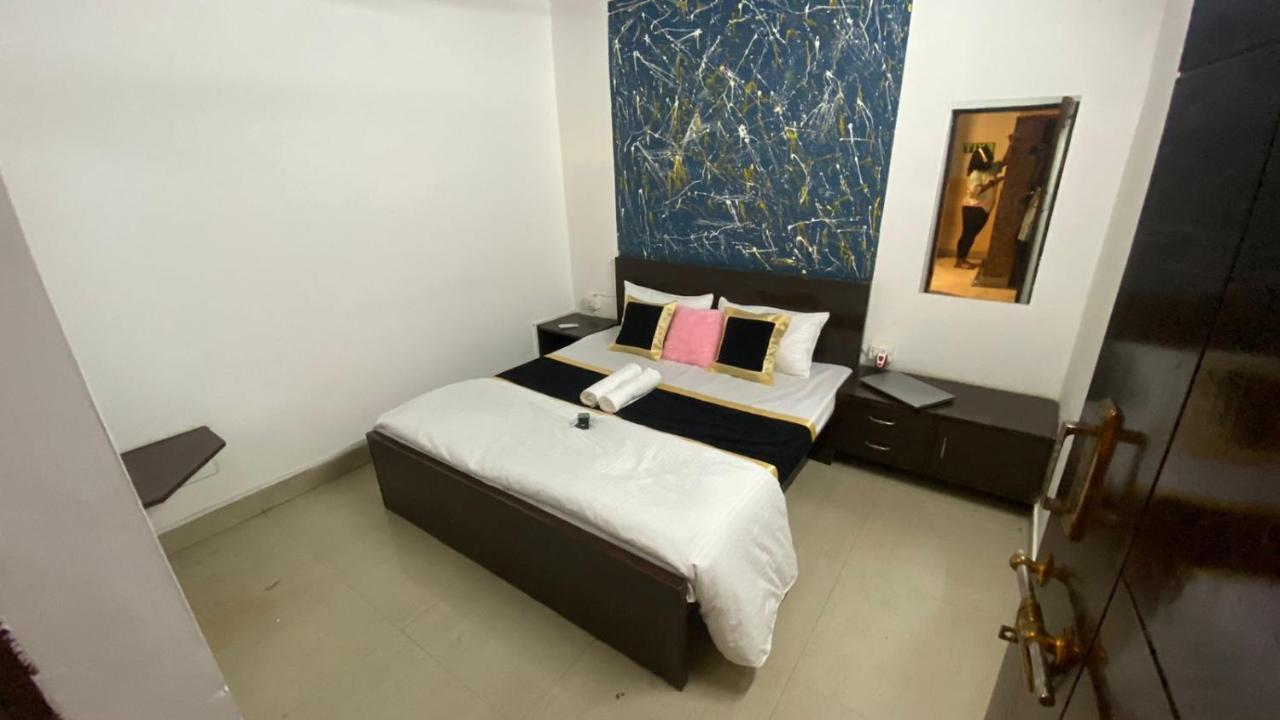Travel Monkey Hostel Agra  Eksteriør billede