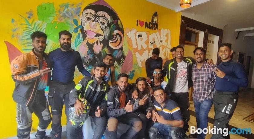 Travel Monkey Hostel Agra  Eksteriør billede